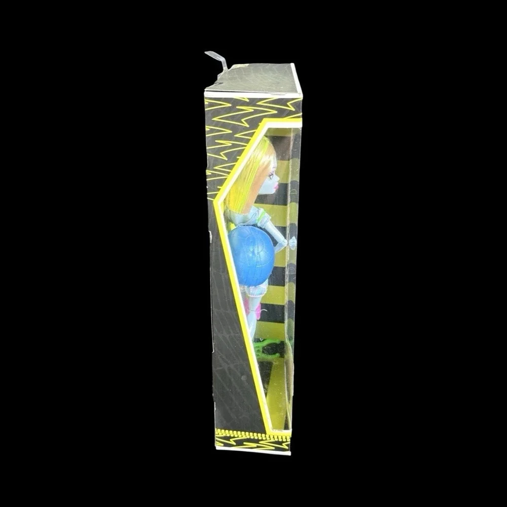 Mattel Monster High Abbey Bominable Skultimate Roller Maze 2012 New NRFB
